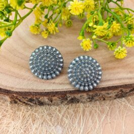 Chand – Round Floral Studs