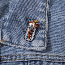 Paint Brush Jar Enamel Pin – Cute Artist-Themed Decorative Badge